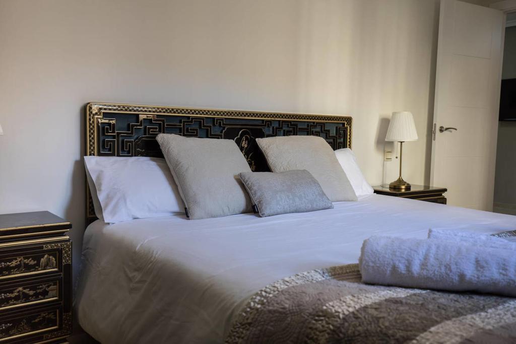 Apartamento Calle Sierpes Seville Exterior photo